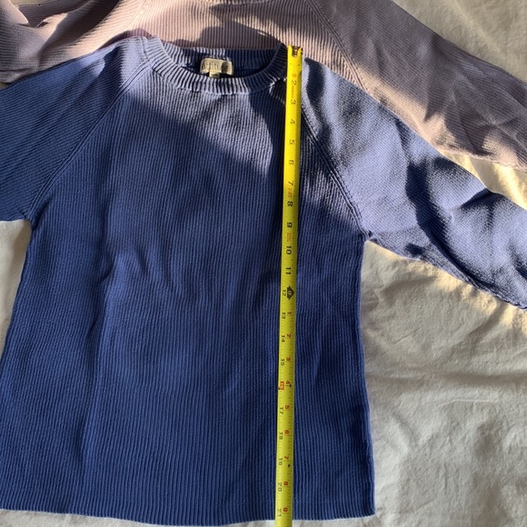 ATTITUDE | 2 sweaters, 1 Medium lilac, 1 large blue, same styles 100% cotton - Picture 5 of 6